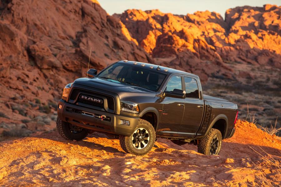  Dodge Ram 2500 Power Wagon Crew Cab 2017 года  (фото 25 из 30)